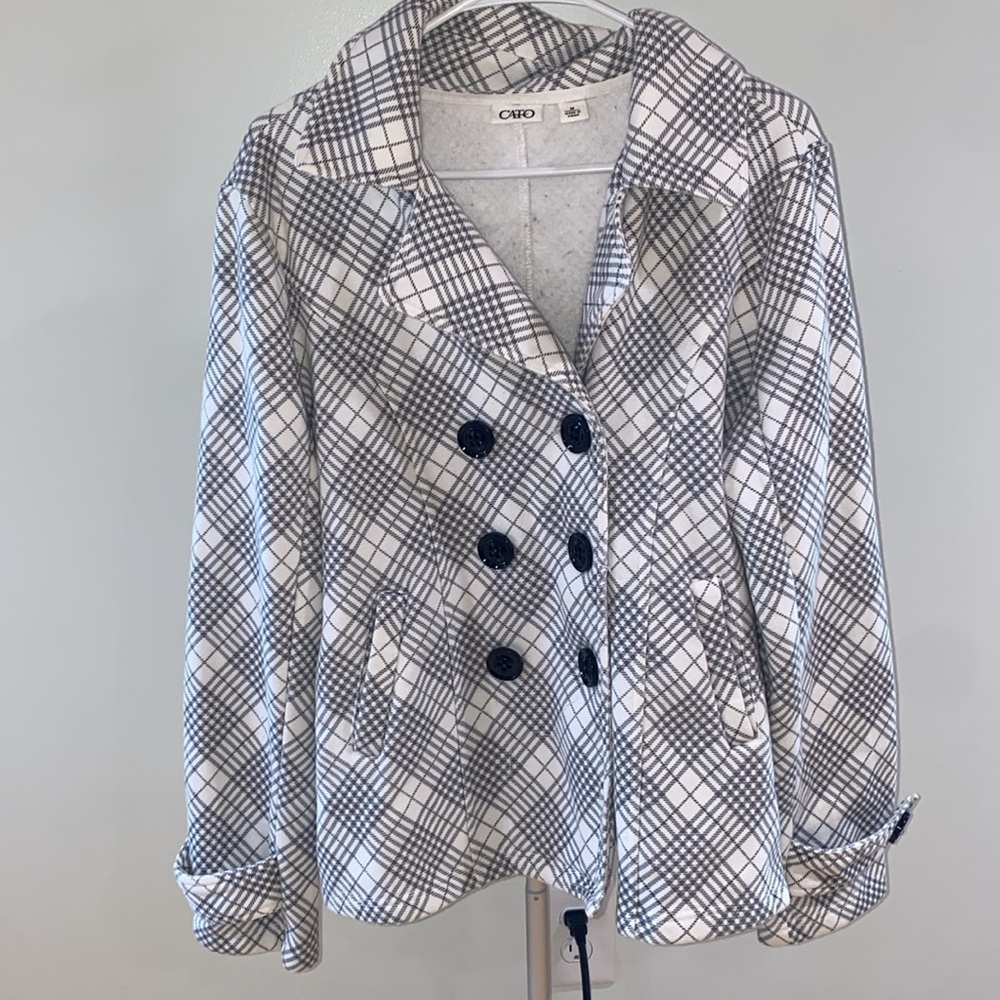 Coat - Picture 5 of 5